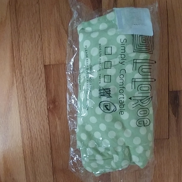 Lularoe TC dot leggings - Picture 3 of 3